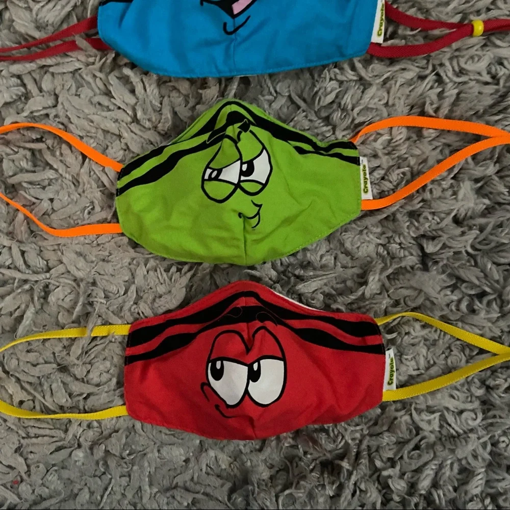 Crayola set of 4 child face masks